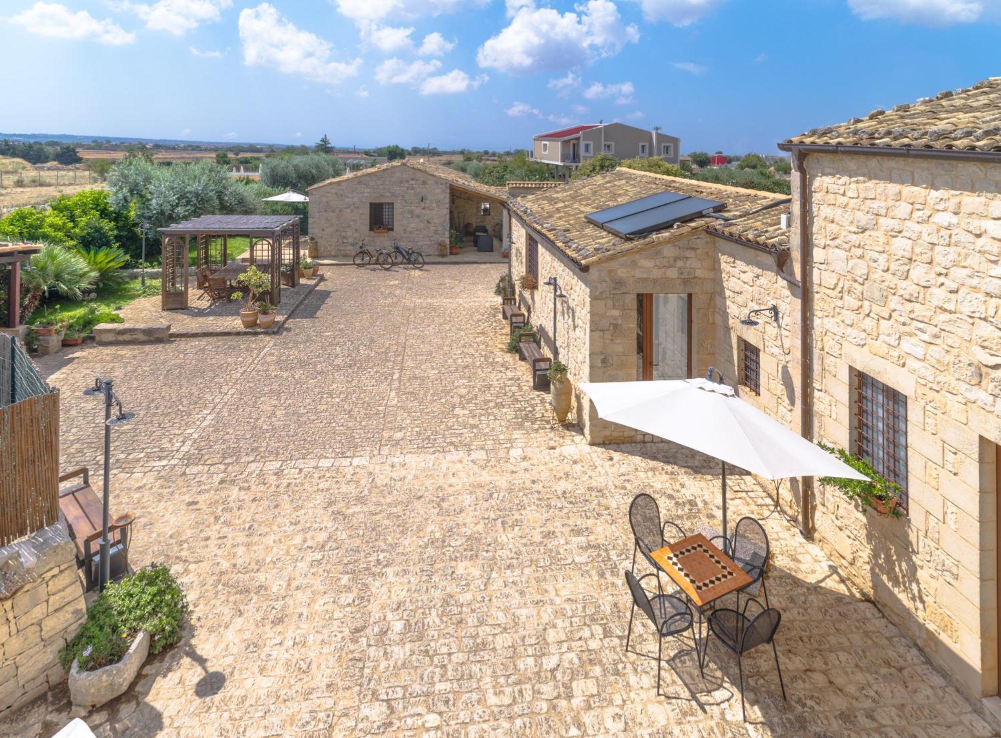 Borgo Monachella Acomodação com café da manhã Ragusa Exterior foto